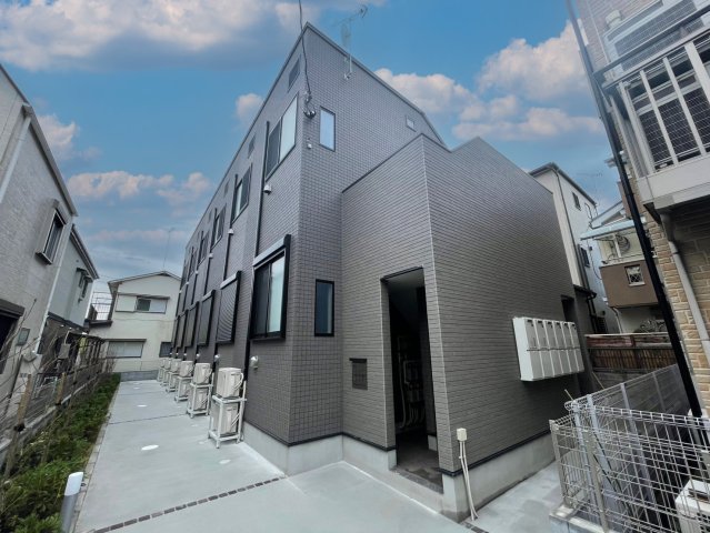 建物外観　別号室イメージの為、現状を優先致します。
