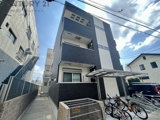 建物外観　敷地内に駐輪場があります！