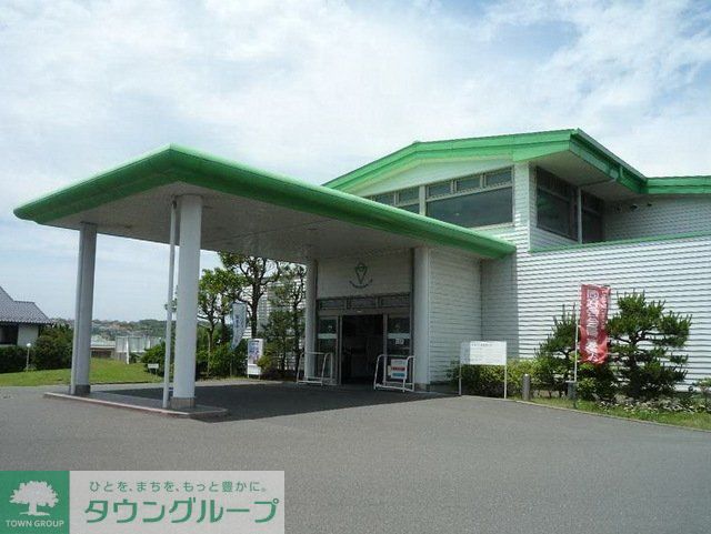 その他　七里ヶ浜ゴルフ場（その他）まで696m