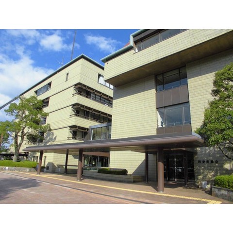 スーパー　マックスバリュ別府上原店（スーパー）まで488m