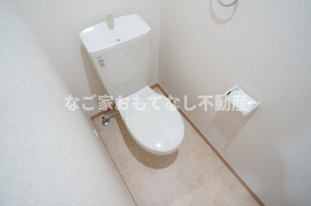 トイレ　同タイプ写真