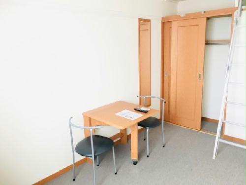 その他設備　椅子、机