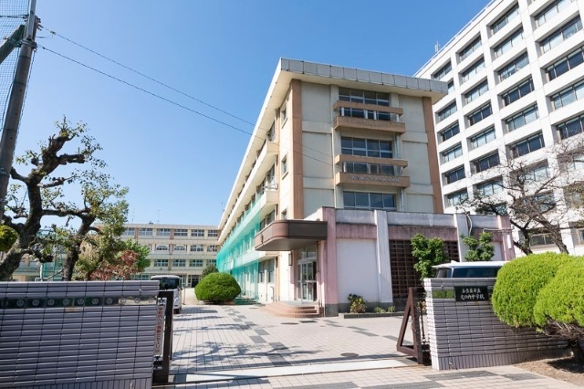 中学校　名古屋市立丸の内中学校（中学校）まで1171m