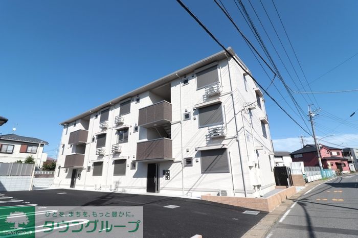 建物外観　ホームセキュリティとオートロック完備