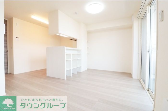 居室・リビング　明るいお部屋