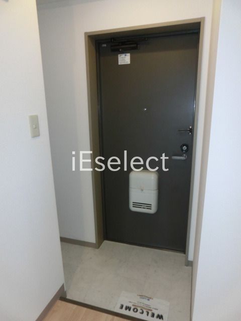 玄関　靴箱ございます。