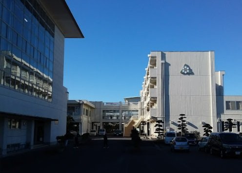 中学校　牧之原市立相良中学校（中学校）まで1110m