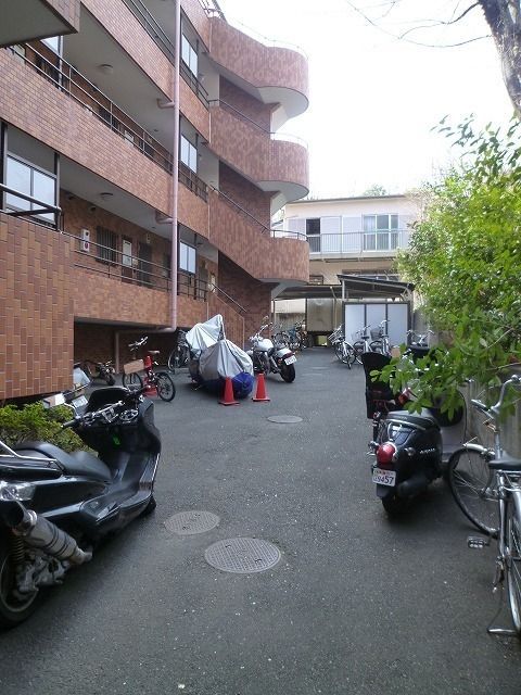 駐車場　★お問い合わせはタウンハウジングまで★