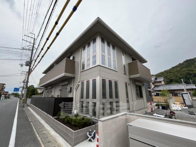 阪急嵐山線 松尾大社駅 徒歩3分 2階建 築3年の外観写真