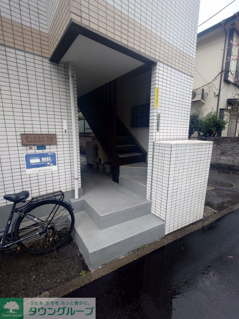 エントランス　エントランス