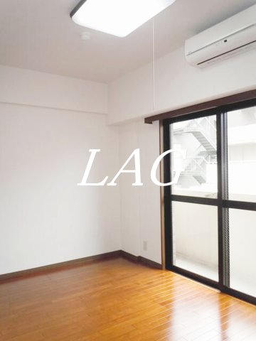 居室・リビング　洋室のお部屋です。