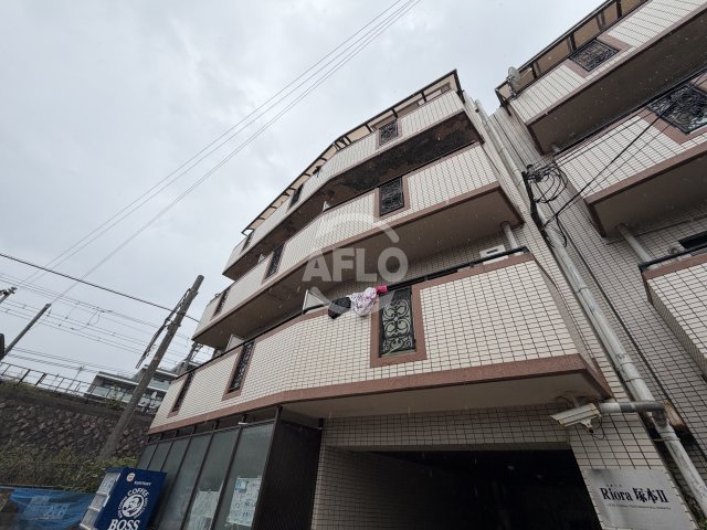 建物外観　Riora塚本II　外観
