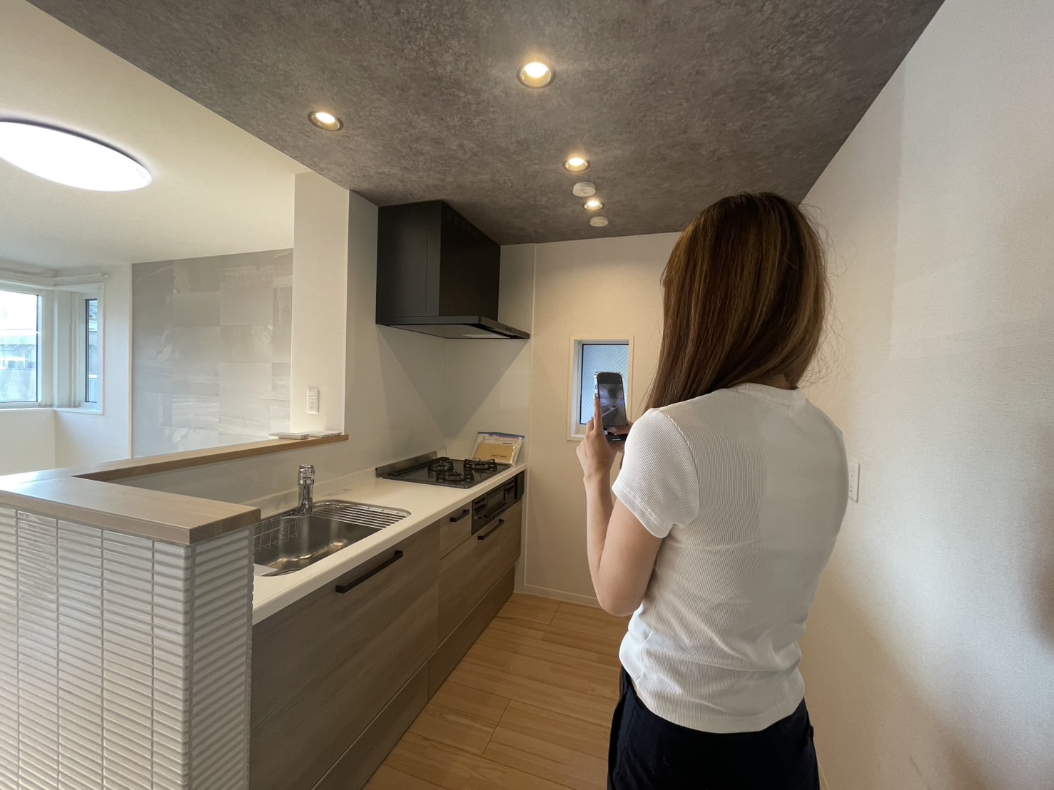 オンライン内見にも対応しております！遠方の方、ご多忙な方にもご安心頂けるサービスを提供いたします！