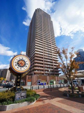 ★JR久留米駅から徒歩１分、緑の看板が目印です♪お車でお越しのお客様も提携無料パーキングへ駐車が可能です★