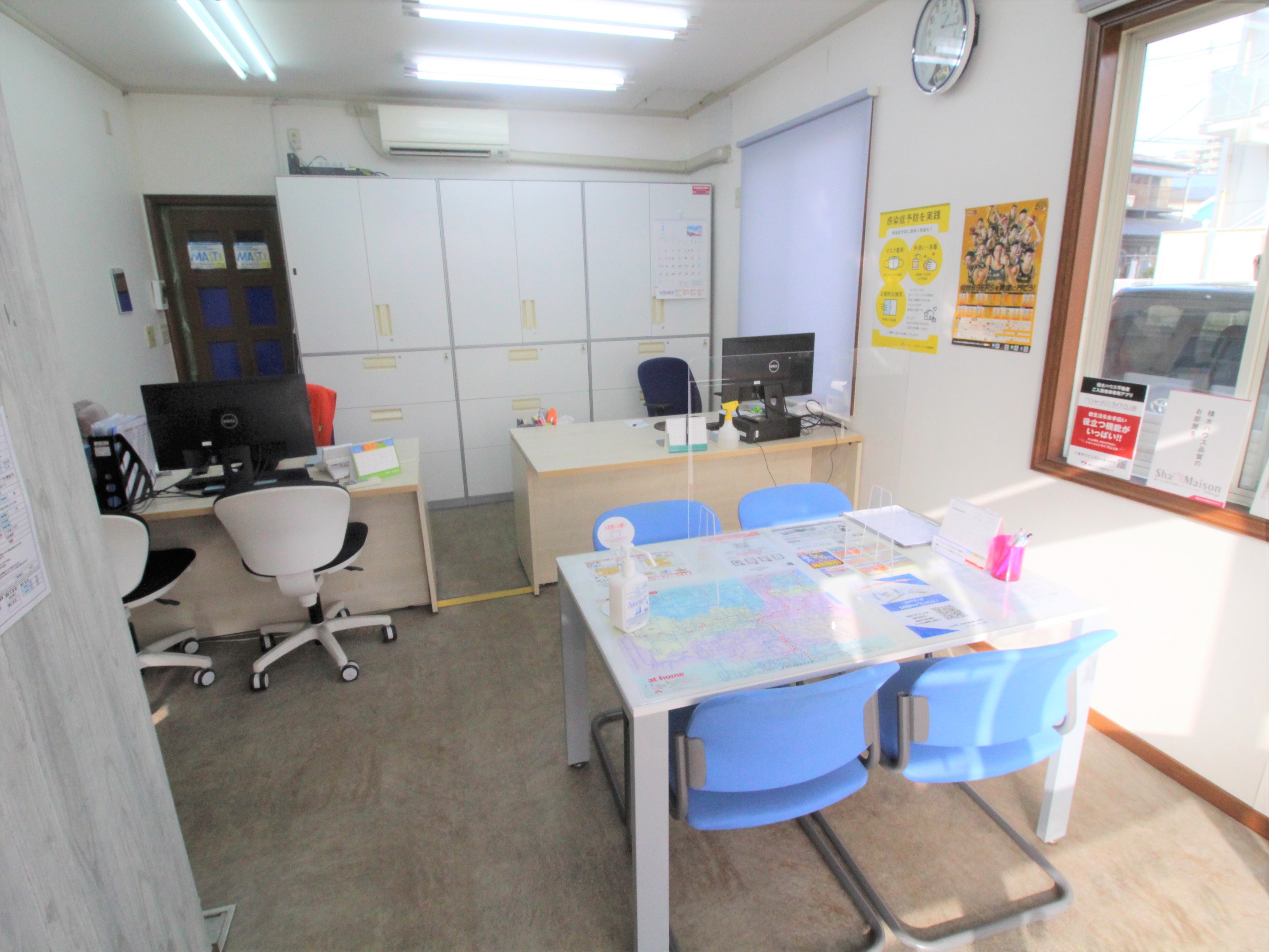 コロナ対策はもちろん、オンライン内見・接客などにも対応し、お客様・スタッフの安全を心がけております。 <br>