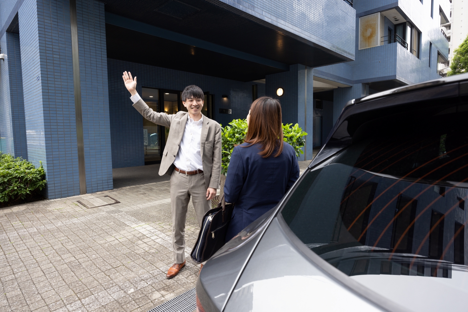 不動産会社をハシゴしていませんか？ 気になるお部屋は、すべてレーヴにおまかせください。<br>