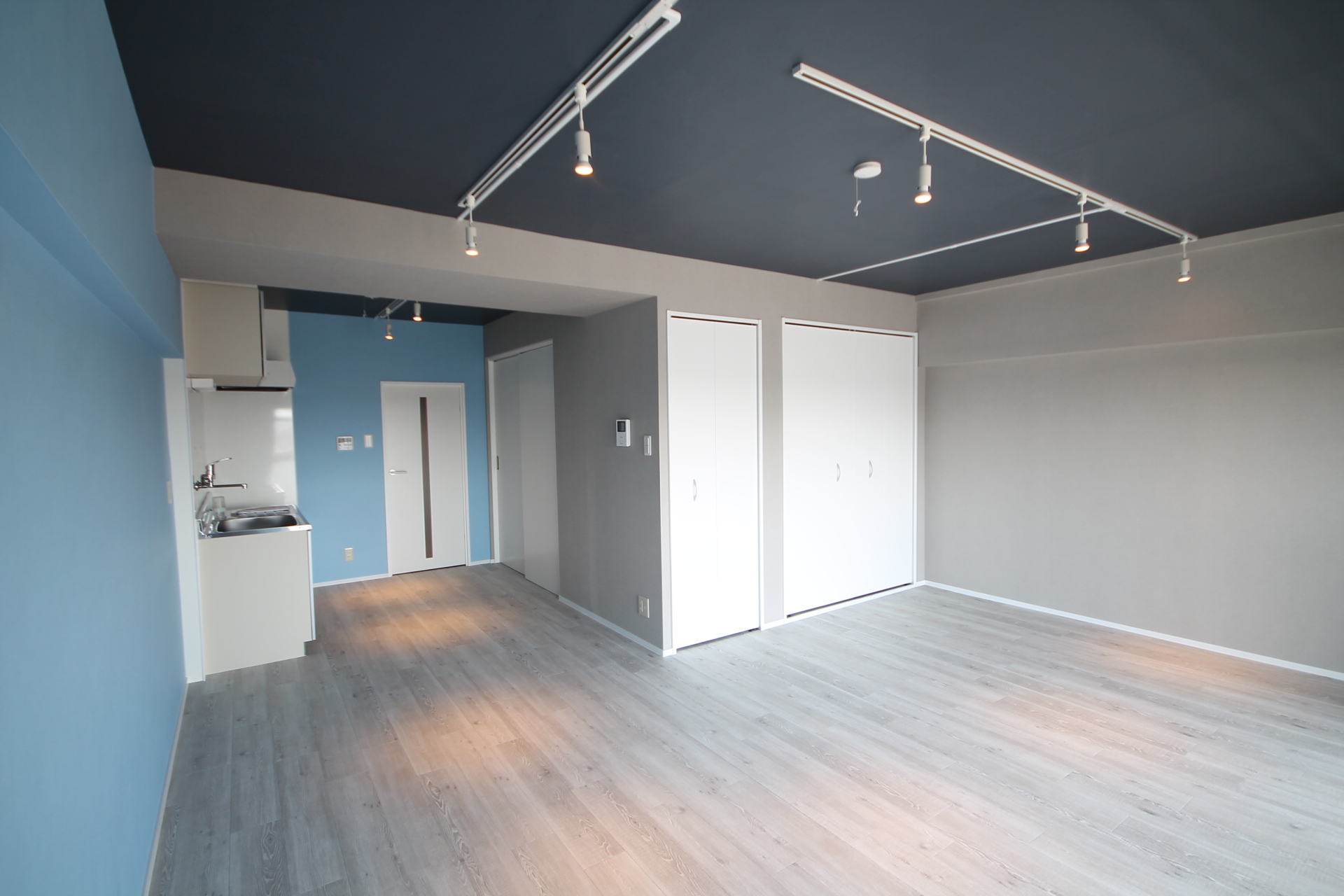 新型コロナウィルス感染拡大防止対策実施中