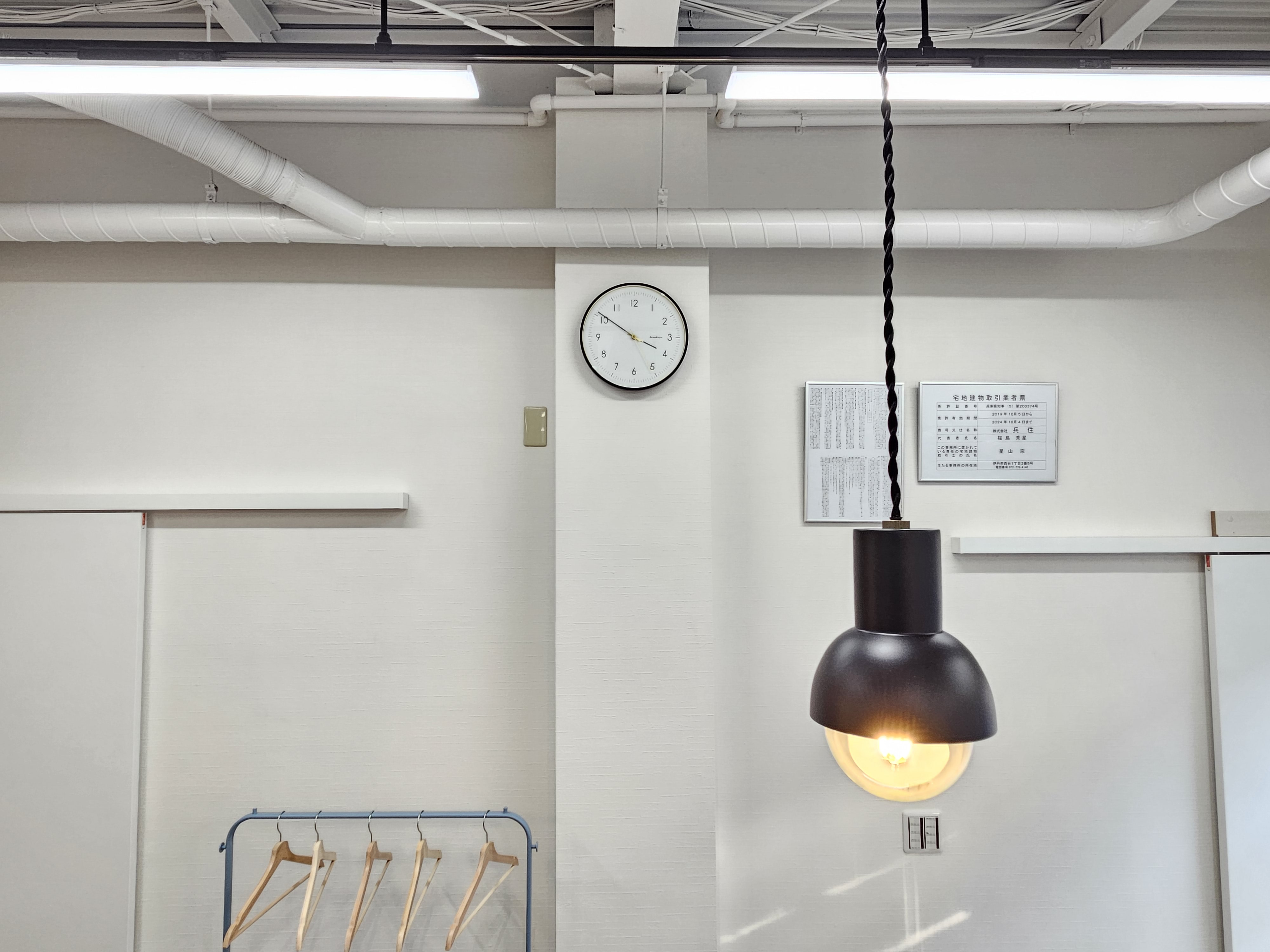 内装にこだわったお洒落な店内♪当社のみの取り扱い物件多数★☆KOBEのお部屋探しは賃貸住宅サービス垂水駅前店へ♪