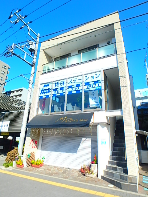 店舗内では、新型コロナウイルスへの感染予防対策を実施しており、安心してご利用いただけます。