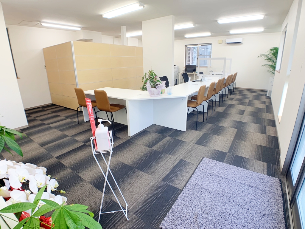 接客・内見・重説・書類や鍵の郵送など、すべてのお部屋さがしがオンラインで対応可能です！