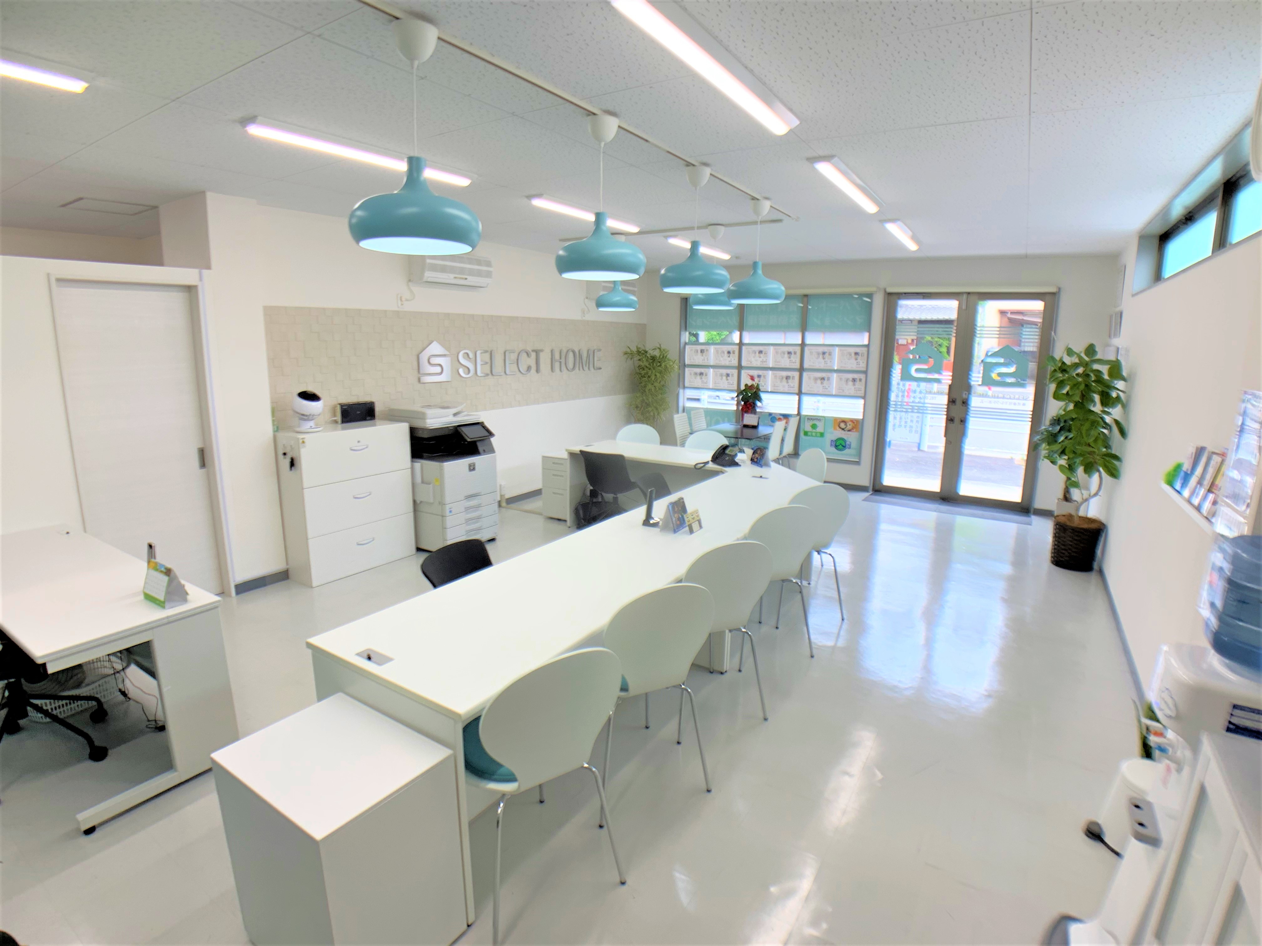 弊社は初期費用の全額（または一部）を、お持ちのクレジットカード（分割可）でお支払いただけます！