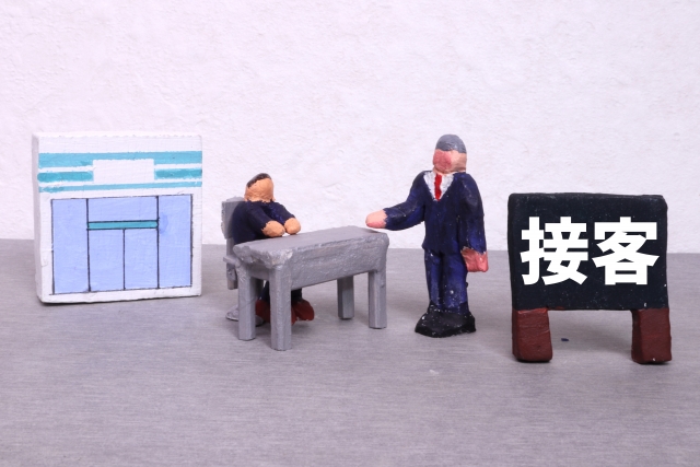 不動産経験豊富なスタッフがお客様のより良いお部屋のご提案をさせていただきます。