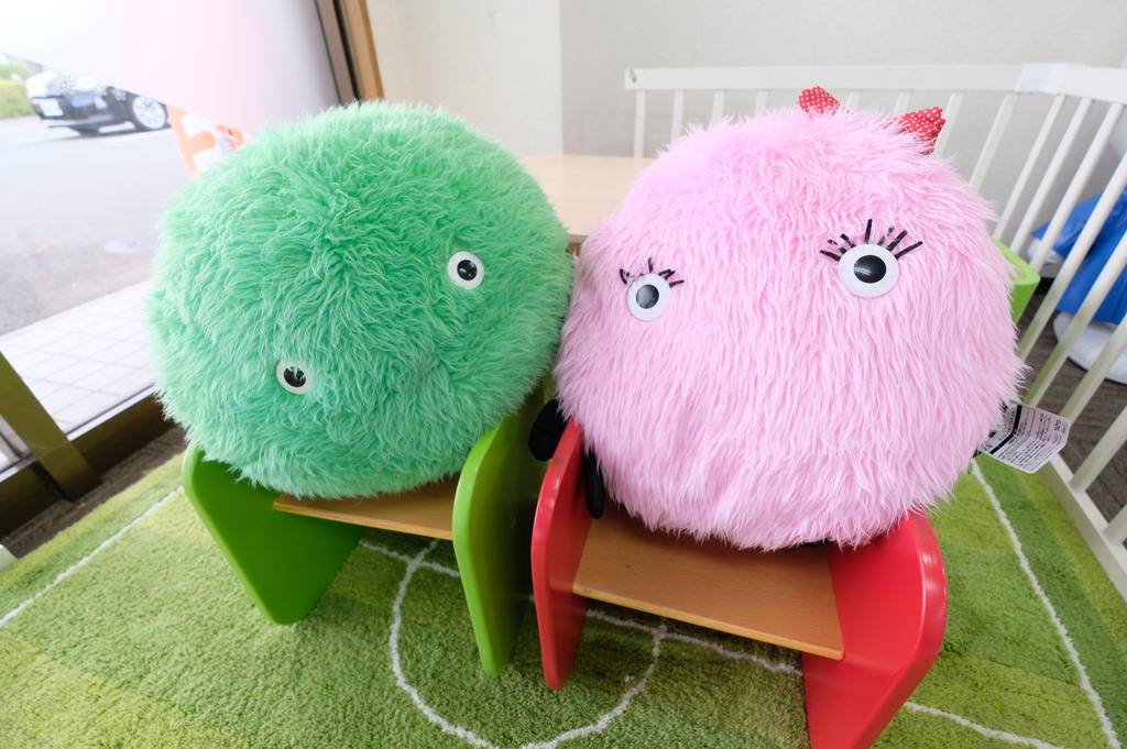 賃貸、不動産売買はお任せください。ちなみにスタッフ全員が宅地建物取引士（国家資格）、経験豊富です！