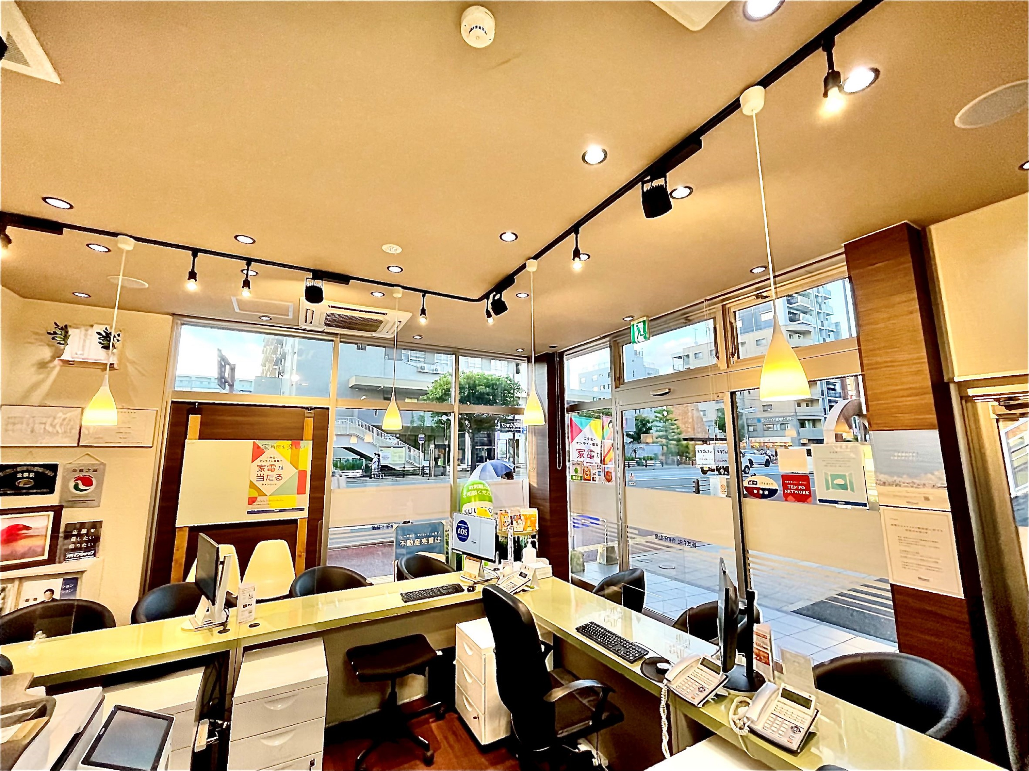 ご来店不要！オンラインでのお部屋探し・申込み・契約手続きの対応が可能です！