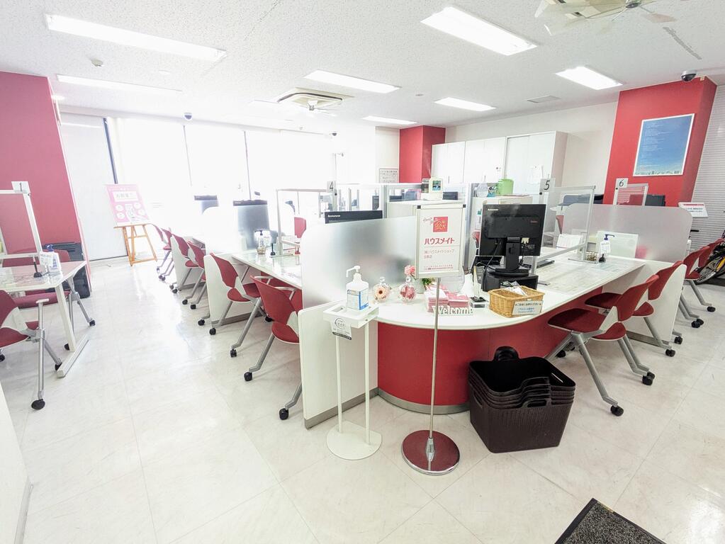 ◆一つ一つ区切られたお客様カウンター席・各席パーテーション・消毒液設置して、ご連絡・ご来店をお待ちしております◆