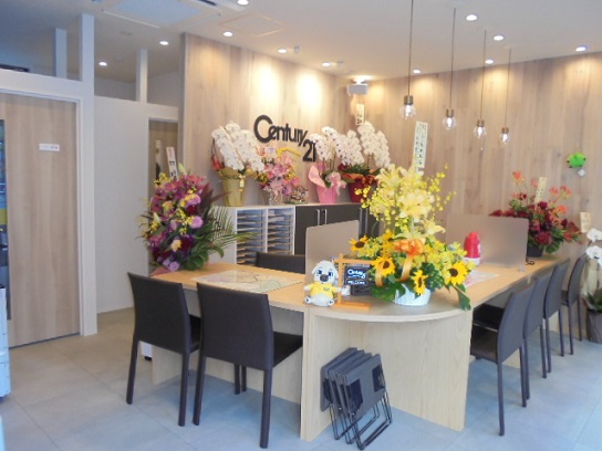 当社掲載物件以外の物件もあわせて、ご紹介（ご案内）可能です！駐車場完備お車でのご来店も可能です！