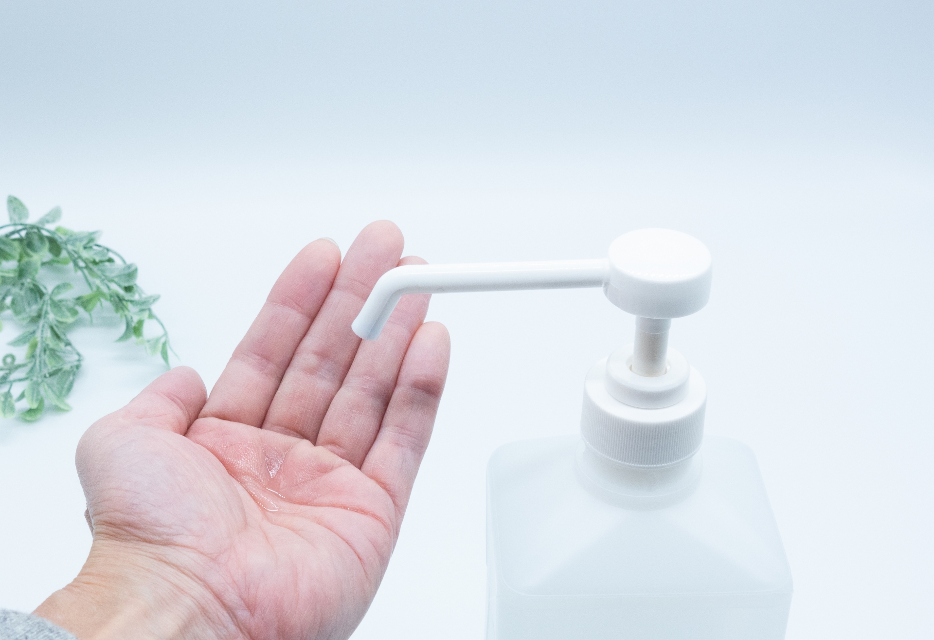 もちろん「実際に店舗で色々相談したい!」お客様の為に、店内の「感染症対策」を日々実施しております。