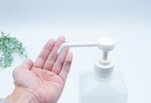 もちろん「実際に店舗で色々相談したい!」お客様の為に、店内の「感染症対策」を日々実施しております。