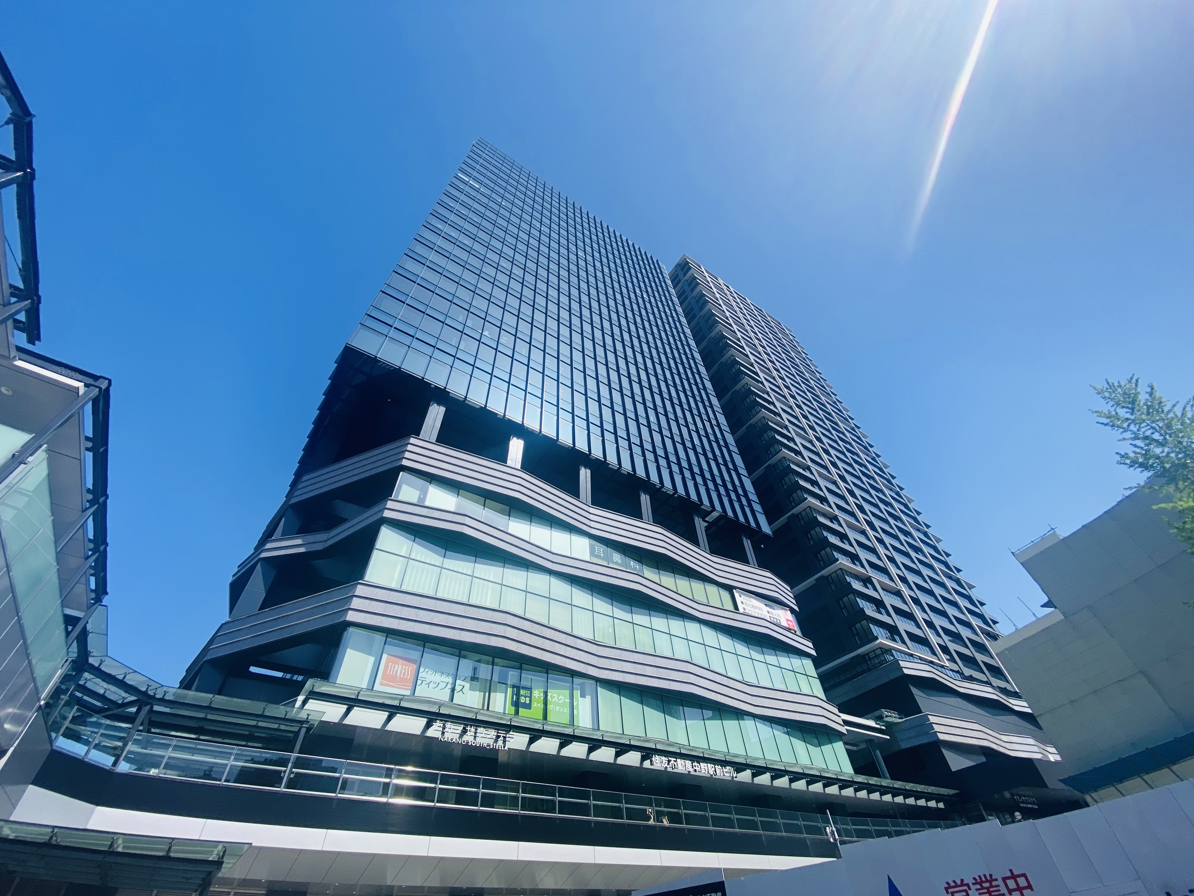 当店は法人様のお部屋探しの経験が豊富なスタッフも在籍しております♪