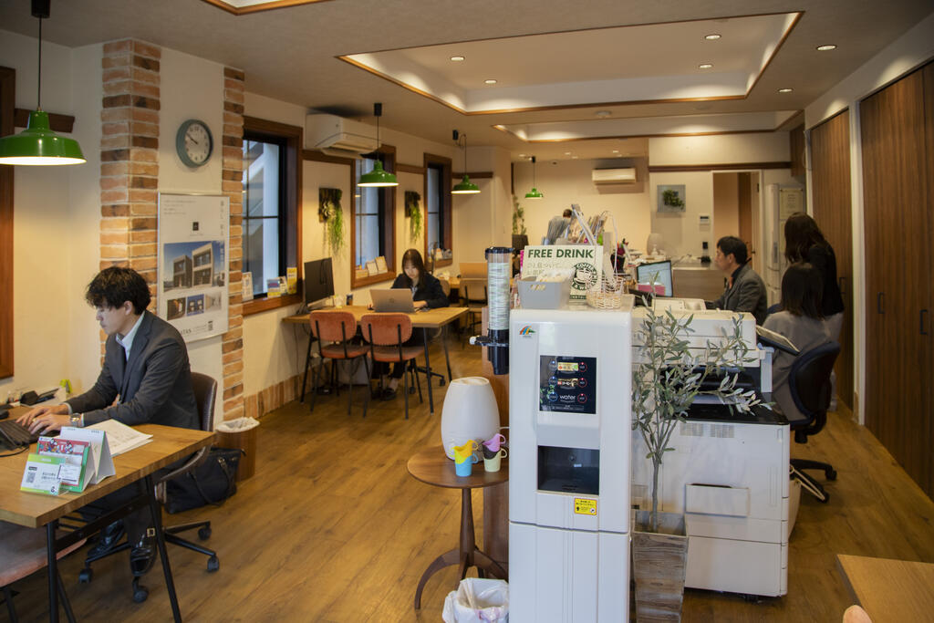 ご来店不要！お部屋探しからご契約までオンライン対応可能です。