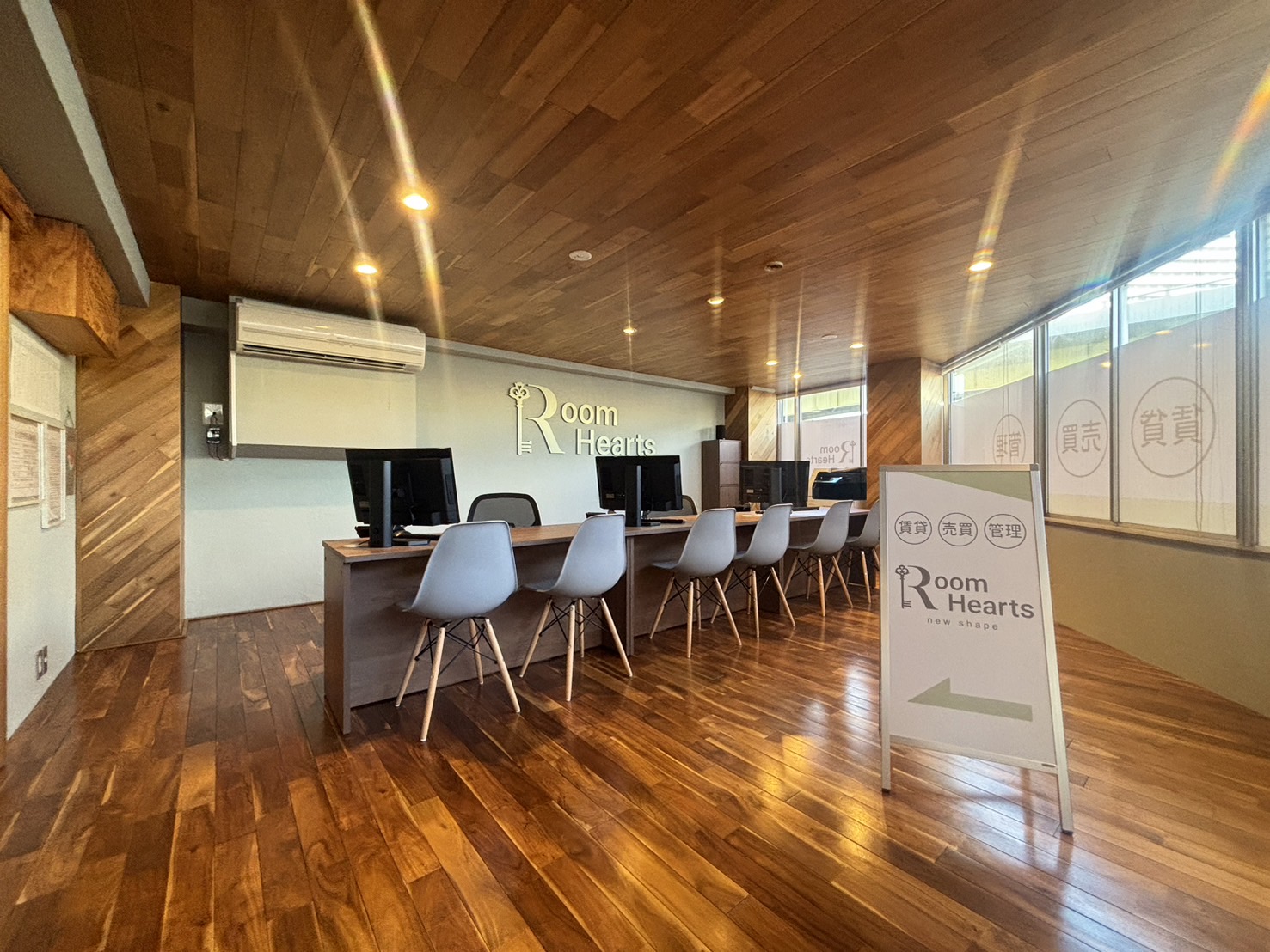 ★業界7年～10年の優秀なスタッフのみが在籍しています♪全員が過去に店舗責任者以上を経験しています★