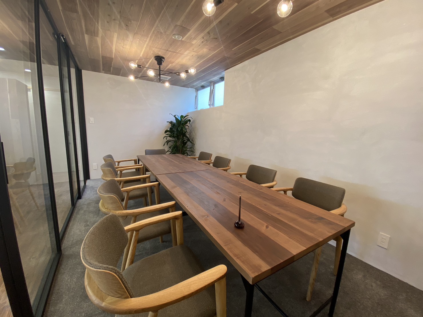 広島県内で多店舗を展開。ネット掲載店舗に限らず、ご希望エリア・物件に詳しい店舗にご来店いただけます！