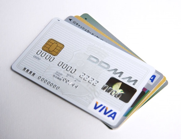 契約金はクレジットカード払いが可能です！