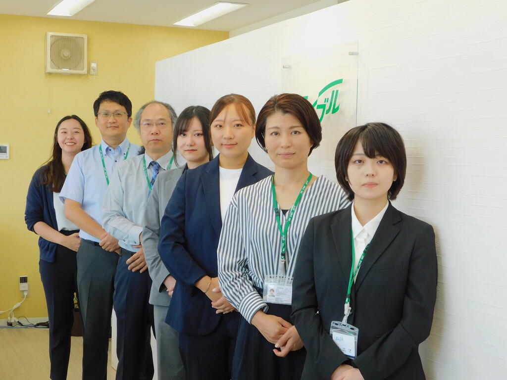 知識豊富な地元出身のスタッフがご対応させていただきます。