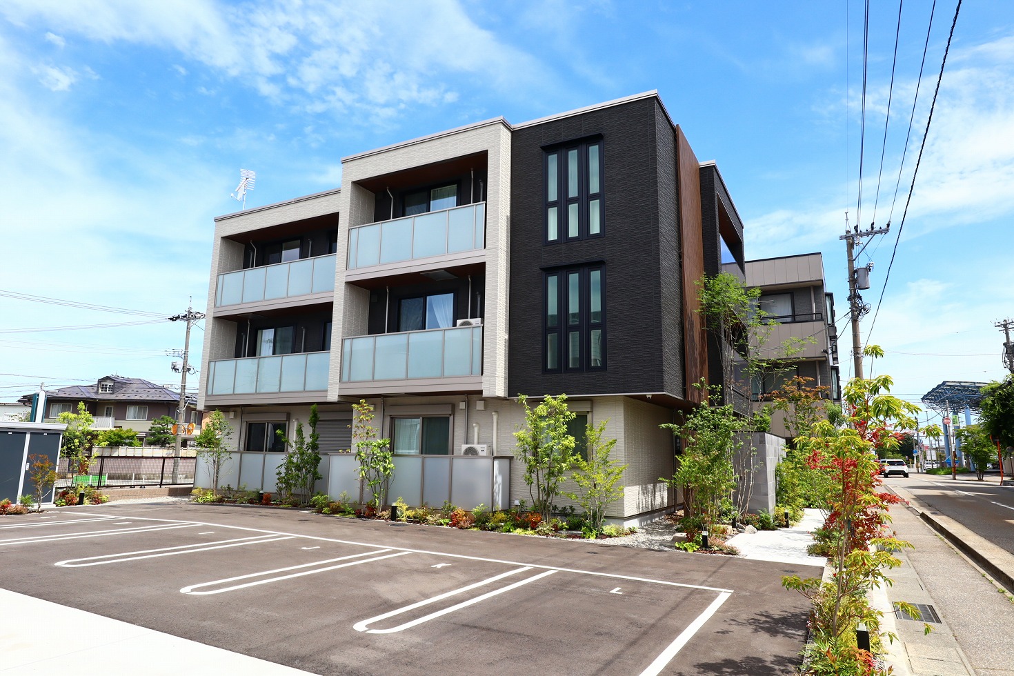 他の不動産屋さんの物件もご紹介OK♪１社でまとめてお部屋探し☆