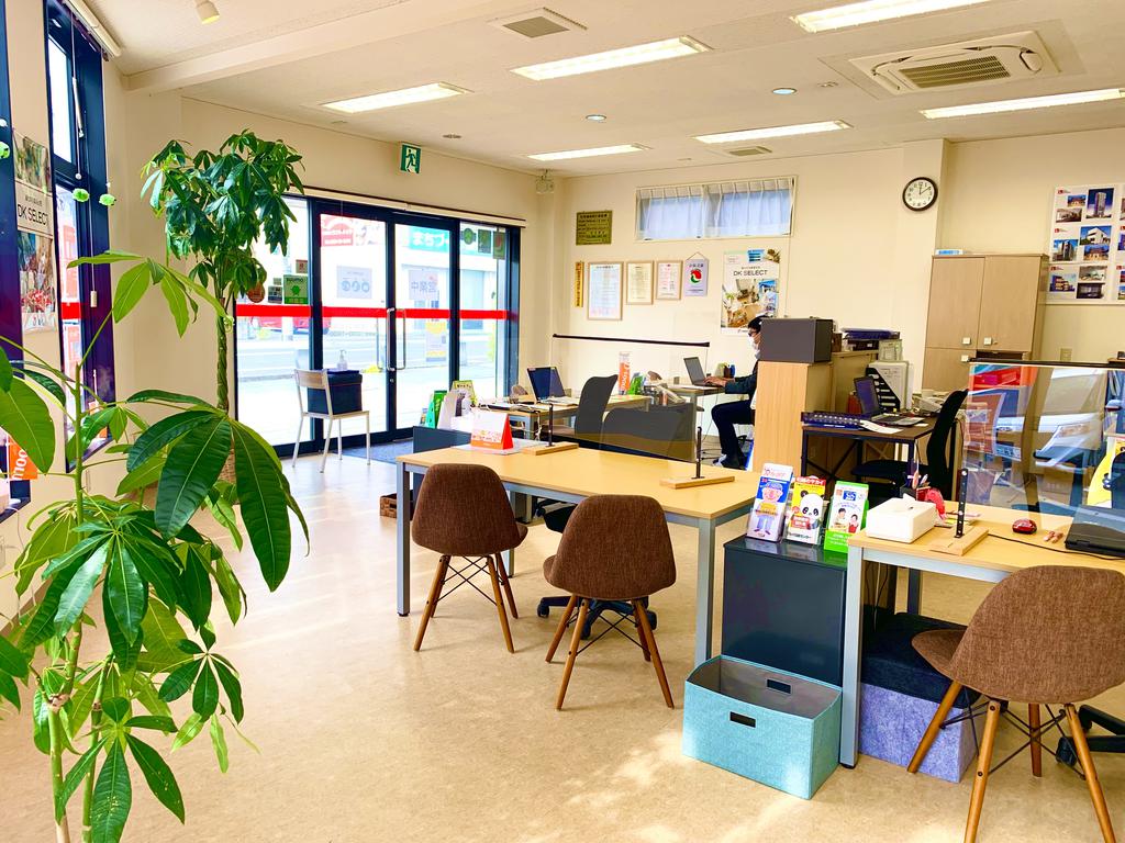 【県内7店舗のネットワーク】　