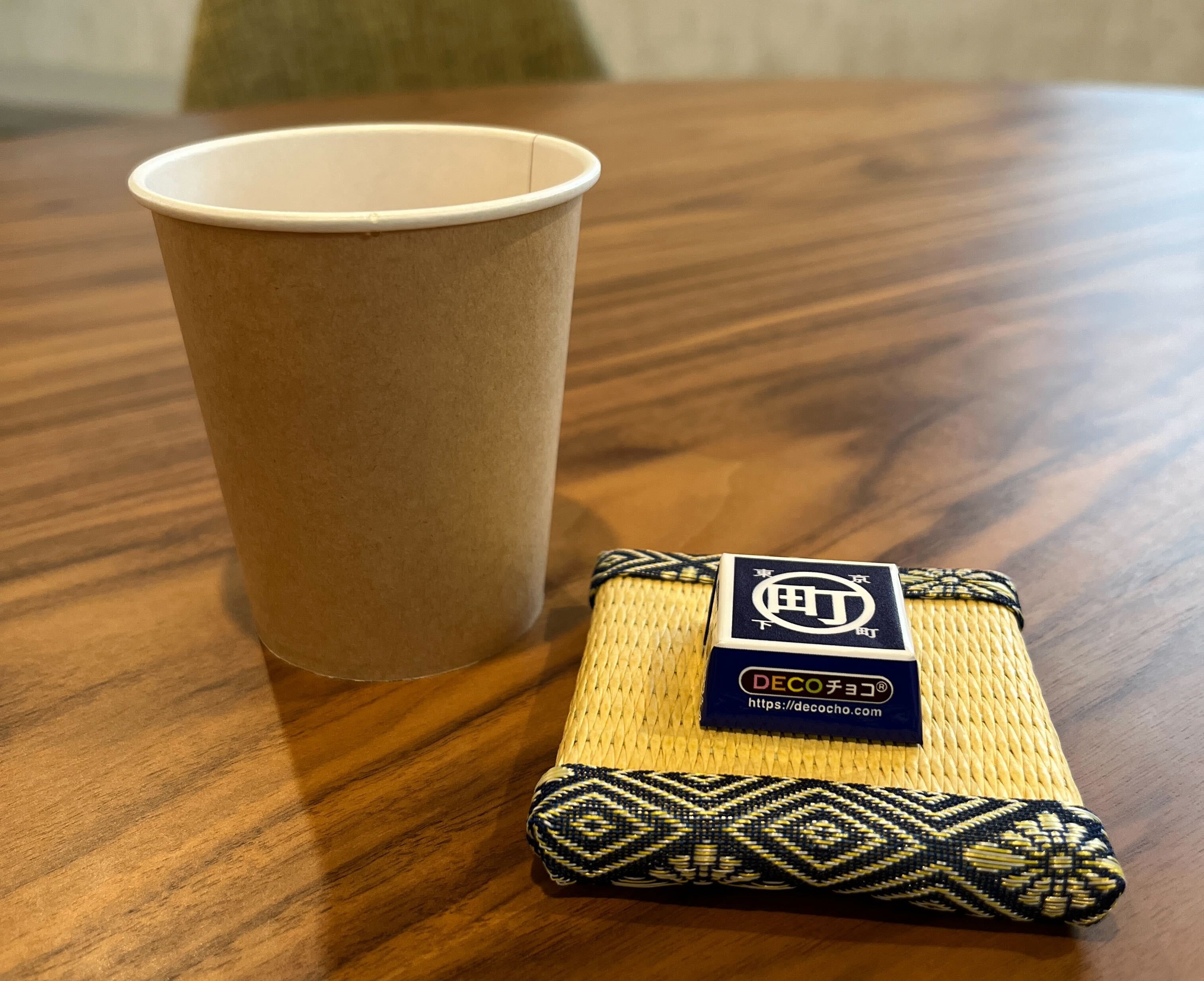 ***　くつろぎのラウンジでお客様のご希望を心置きなくご相談ください。　***