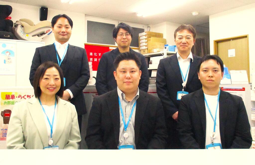 明るく、お客様が話しやすい雰囲気作りを心がけております(*^▽^*)