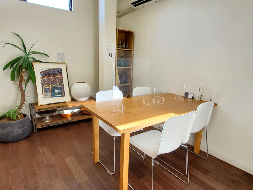 快適にお過ごし頂けるよう、事務所のデザインにもこだわっています♪