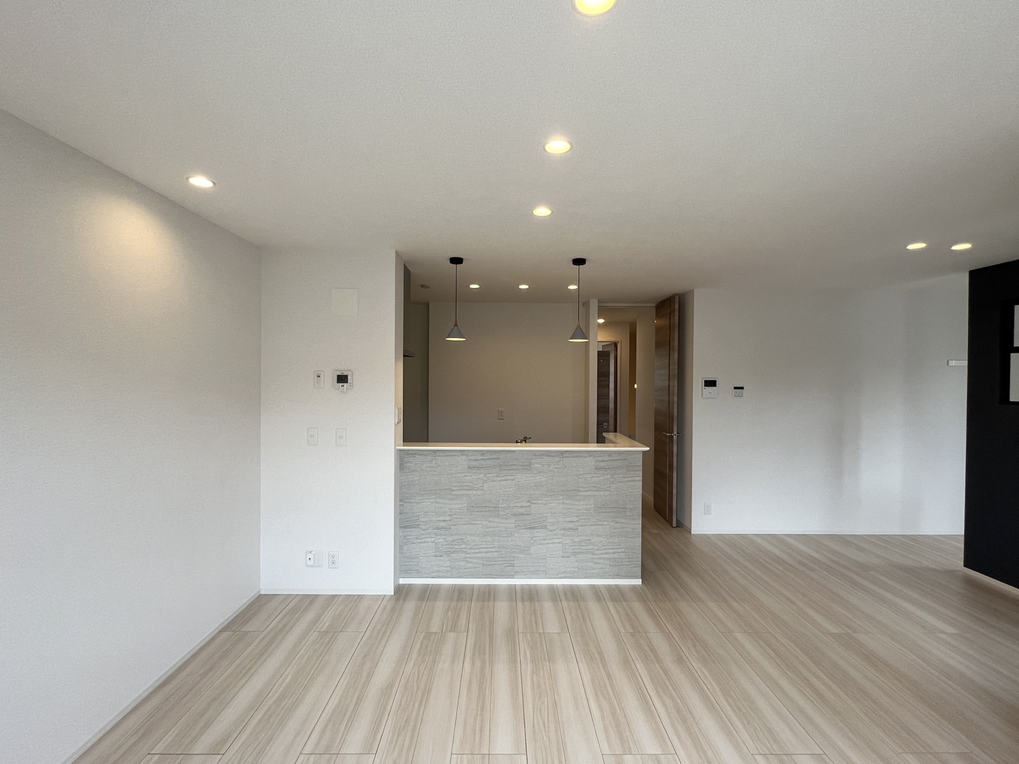 岡山駅から徒歩10分！<br>イオンモール岡山さんの目の前の店舗です！