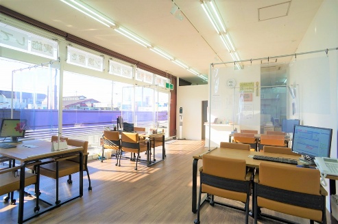 コロナ対策中☆換気・車は別でのご案内・アルコール消毒・検温・ビニールカーテン・空気清浄機