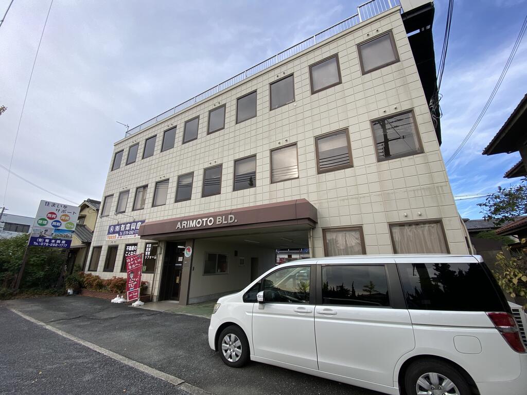保証人不要・仲介手数料０円・初期費用の分割など、弊社自慢のスタッフが対応いたします！
