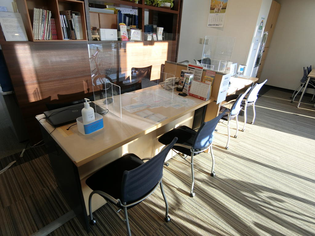 店舗内では、新型コロナウイルスへの感染予防対策を適切に実施しており、安心してご利用いただけます。