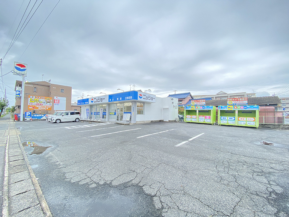 駐車場を完備しております。詳しくはご案内図をご覧ください。