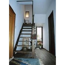 ホームランドの階段のリフォーム実例