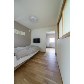 ATTRACT〈アトラクト設計工務〉の寝室のリフォーム実例